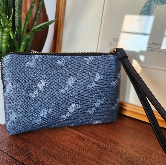 COACH Corner Zip Wristlet With Horse And Carriage Dot Print COLOR:Gold/Denim - Picture 6 of 9